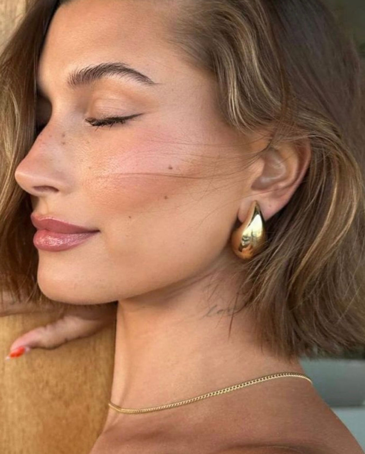earrings, gold earrings for women, gold stud earrings, gold statement earrings, Hoop earrings for women, gold earrings for women, small hoops, big hoop earrings
Bottega veneta earrings, drop earrings, bottega earrings, hailey bieber earrings