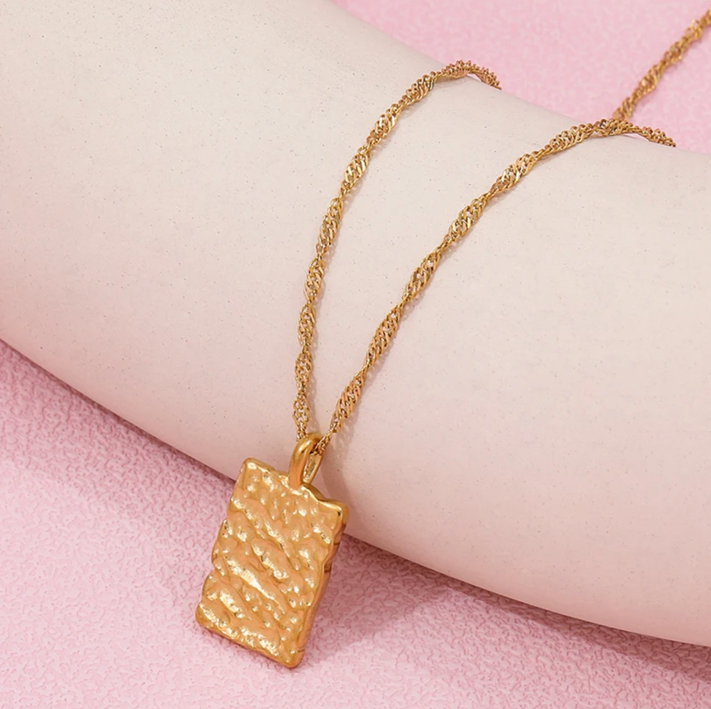 necklace, gold chain necklace, necklaces for women, rope necklace, cuban chain necklace, chain necklaces, pendant necklace, hammered necklace