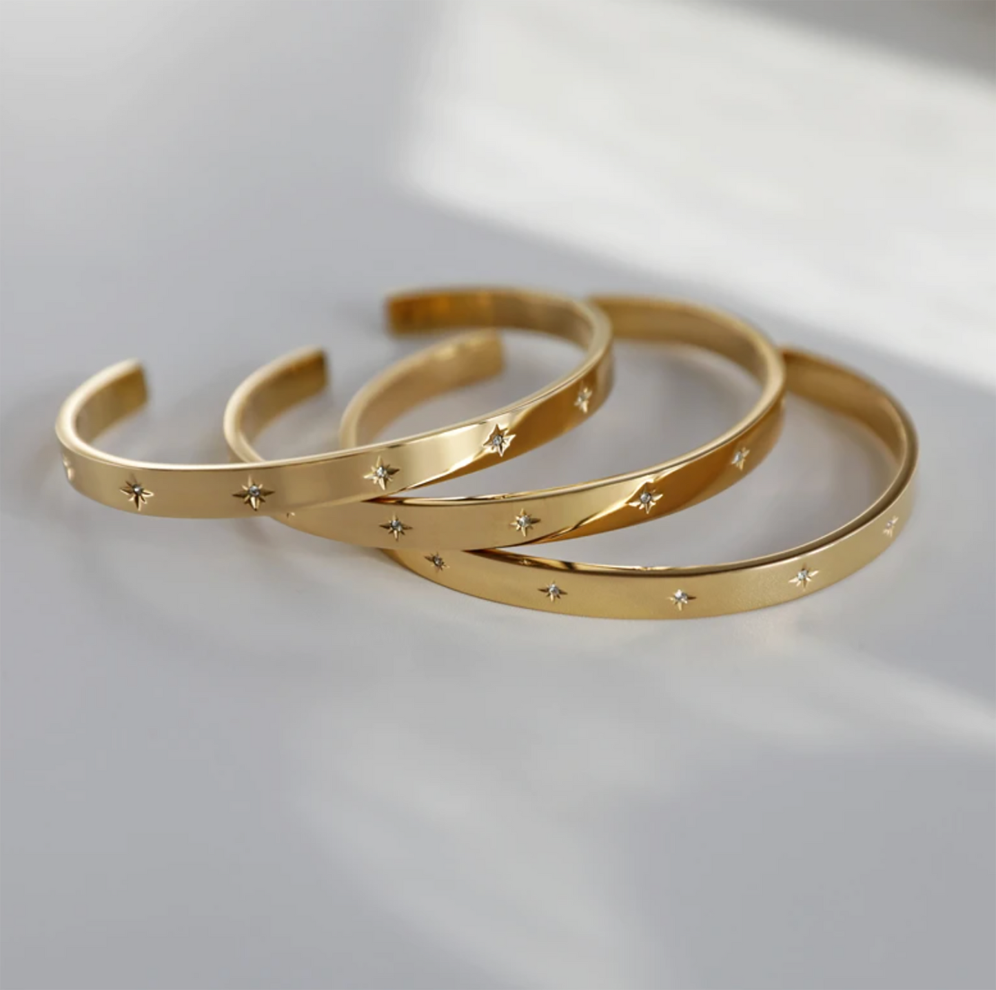 Gold Bracelet, Bracelets for Women, Chain Bracelet, Cuban Chain Bracelet, Gold Curb Chain Bracelet, Bangle Bracelet, Gold Bangle on model