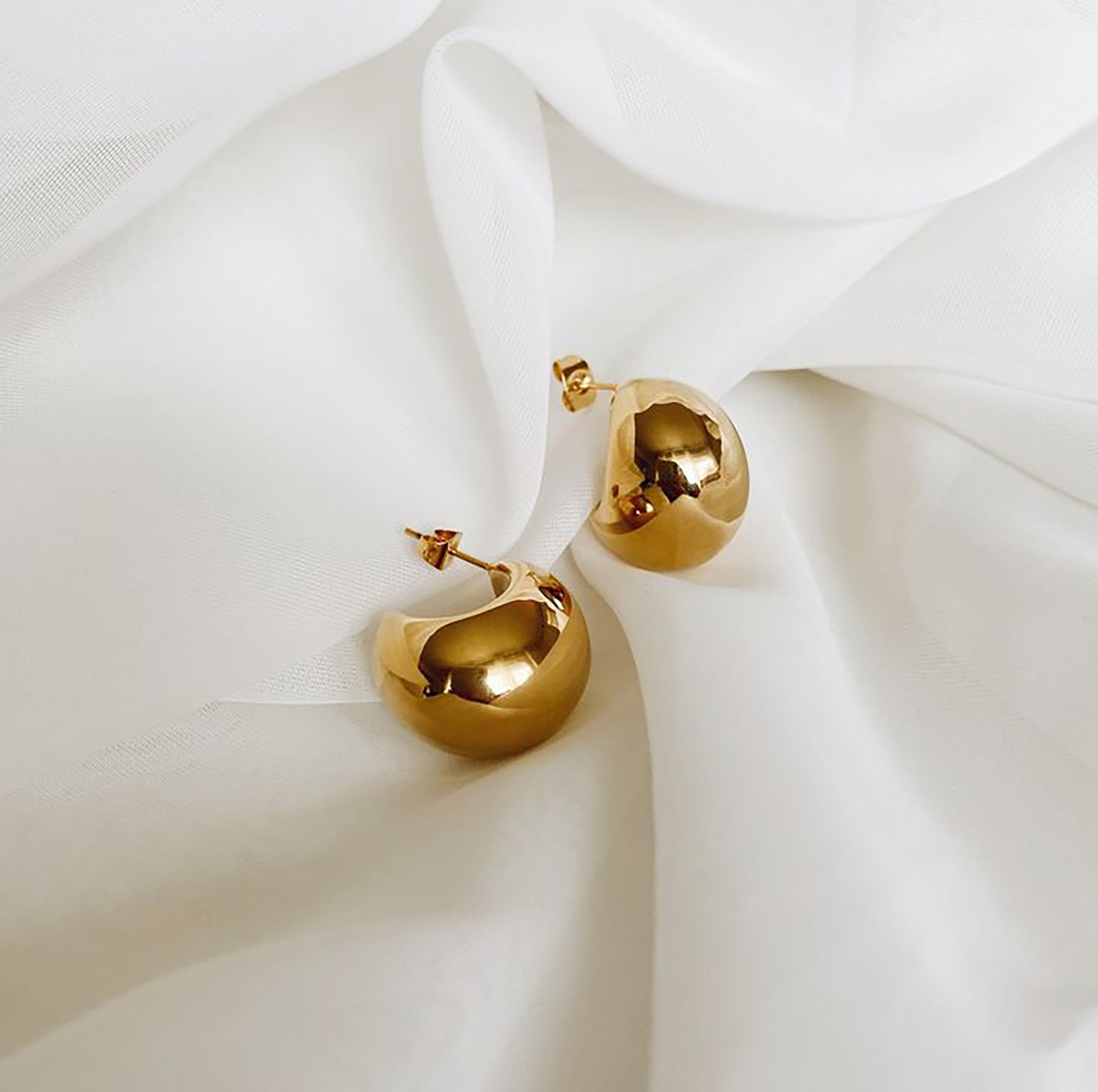 Eve Gold Dome Earrings