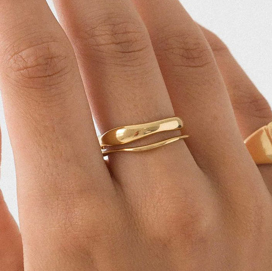 Flora Gold Stackable Ring