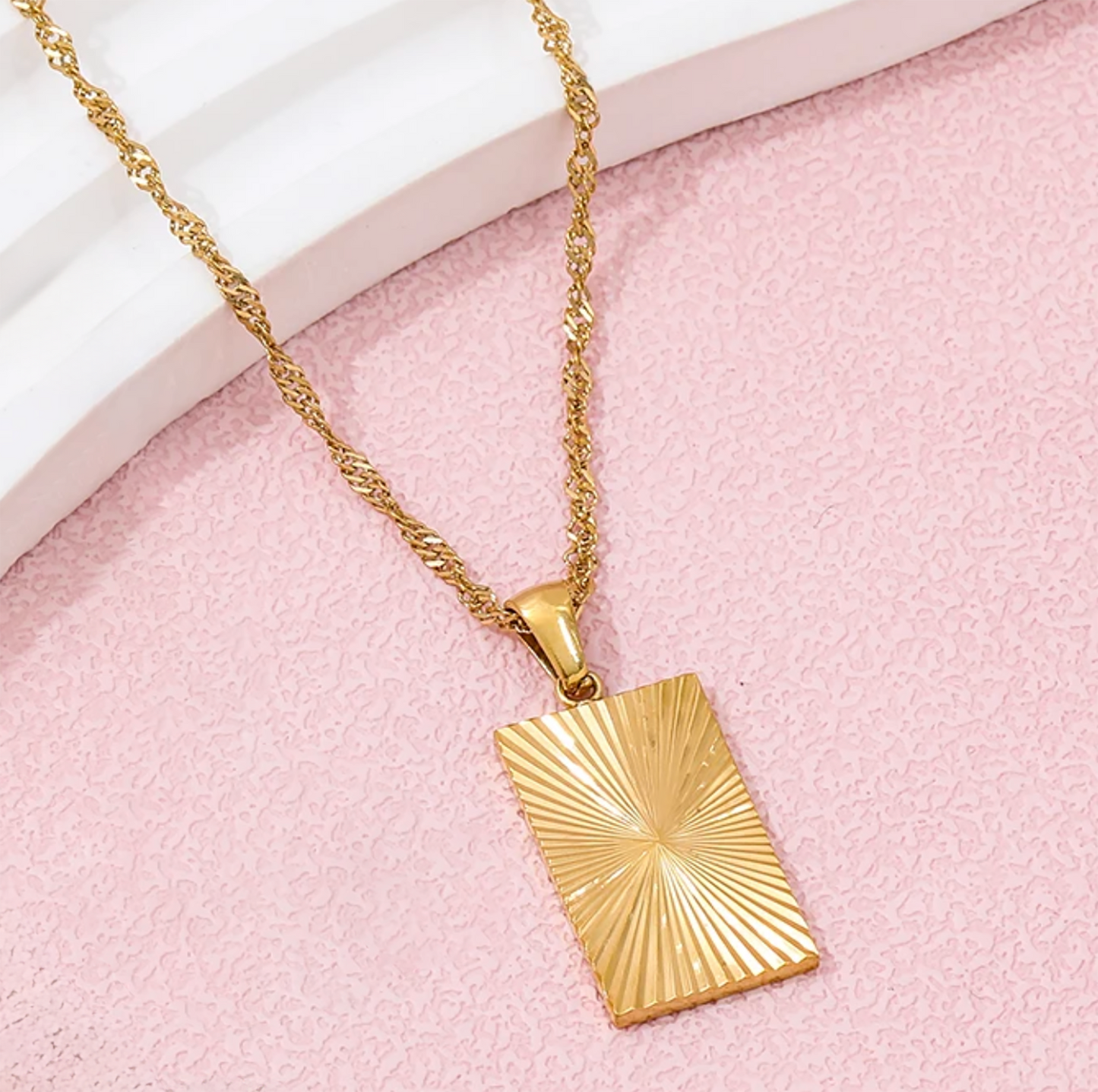 Victoria Gold Sunburst Necklace