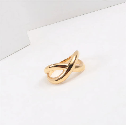 Diana Gold Cross Ring