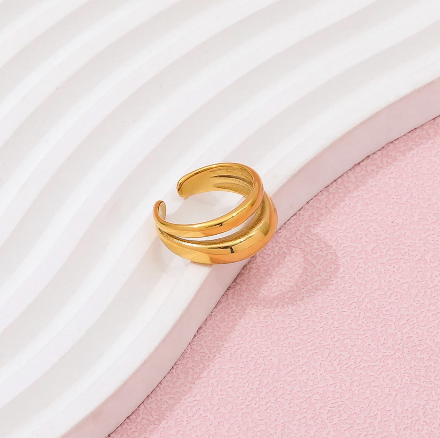 Cali Gold Plain Layered Ring